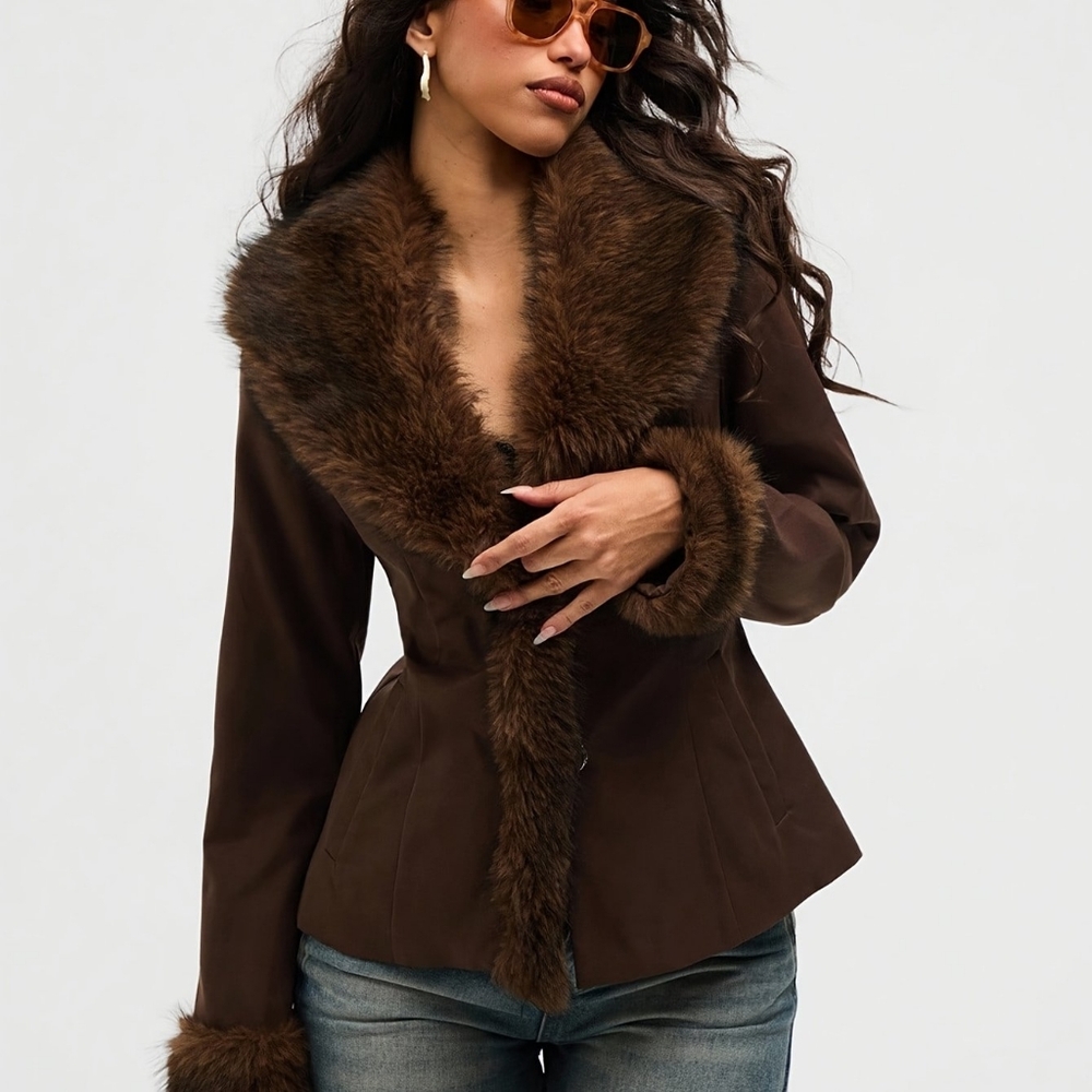 3 FOR $60 🔥NEW 🤎 Luxurious Brown Fur Trimmed Jacket Coat 🤎 Fits XS to S
